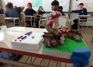 Lee más sobre el artículo Presentación de maquetas sobre el Reino Fungi en la asignatura de Ciencias Naturales.