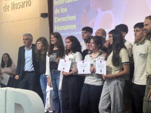 Lee más sobre el artículo Reconocimiento de la UNR a Proyectos institucionales relacionados con los Derechos Humanos