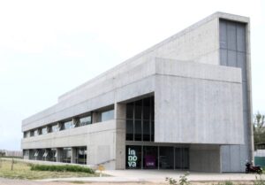 Lee más sobre el artículo Incubadora Universitaria de Industrias culturales y creativas – Encuesta