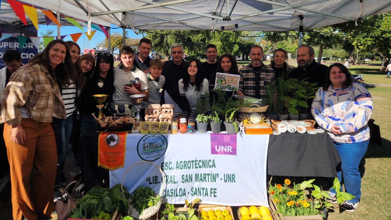 Lee más sobre el artículo La Agro en el “Festival ambiental”.