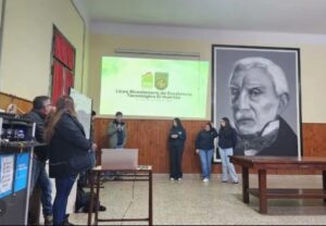 Lee más sobre el artículo La delegación chilena realizó la presentación de su escuela.