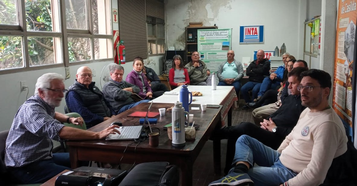 Lee más sobre el artículo La Agro presente en actividades del INTA Casilda