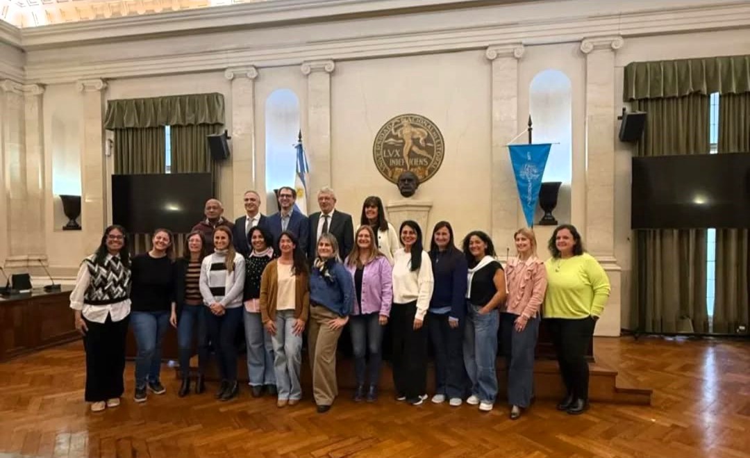 Lee más sobre el artículo Estuvimos presentes en el encuentro sobre evaluación de competencias de escuelas preuniversitarias.