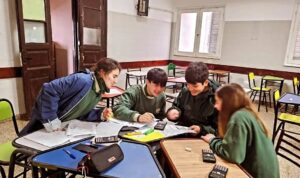 Lee más sobre el artículo Nuestros estudiantes participaron de los Juegos Matemáticos 2025