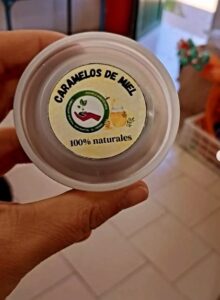 Lee más sobre el artículo Producción de caramelos de miel en la sede de El Trébol.