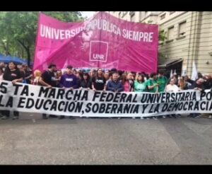 Lee más sobre el artículo Quinta Marcha Federal Universitaria en Rosario.